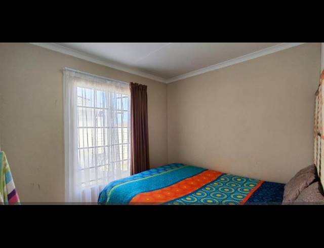 3 BEDROOM HOUSE FOR SALE IN SKY CITY